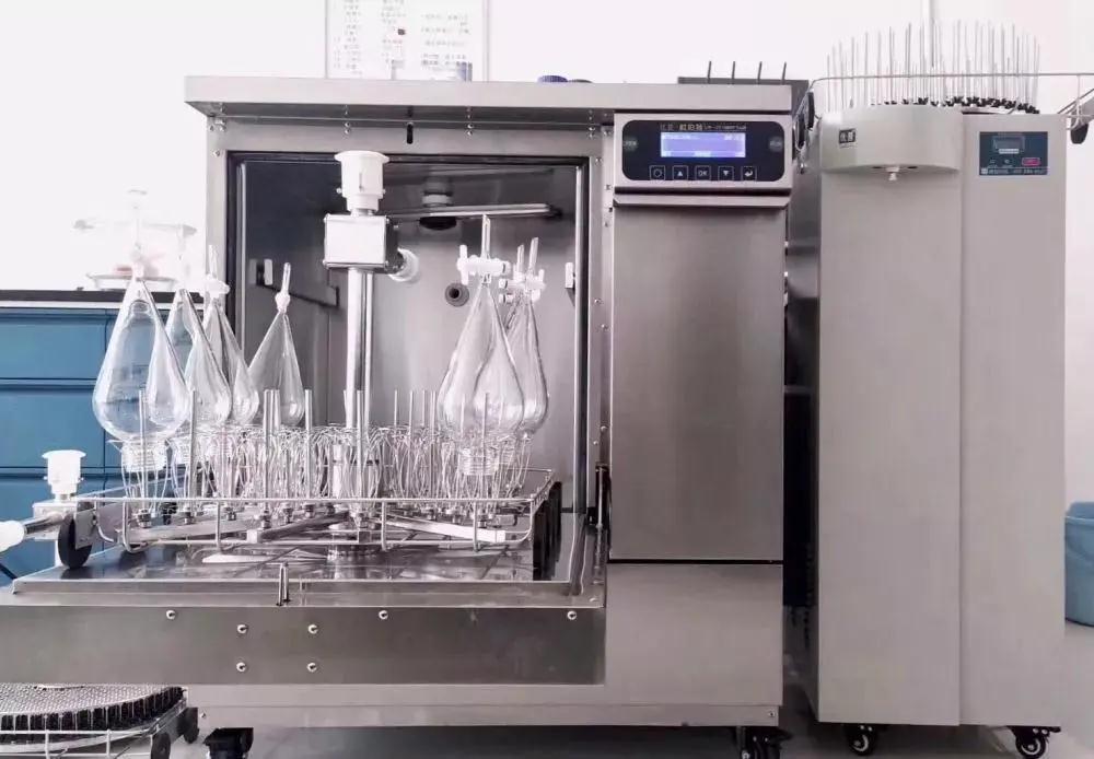 天冷還刷什么瓶子？都用洗瓶機！