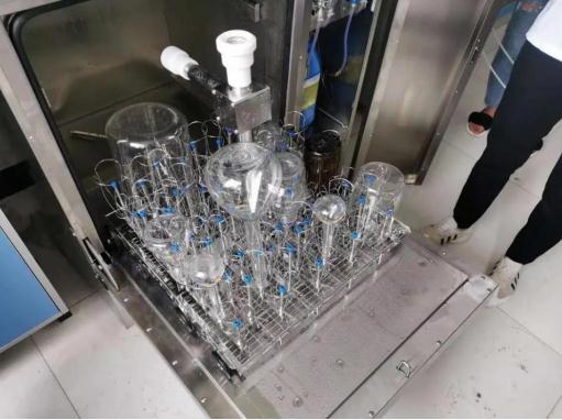容量瓶玻璃器皿清洗機(jī)，從此解放你的雙手！